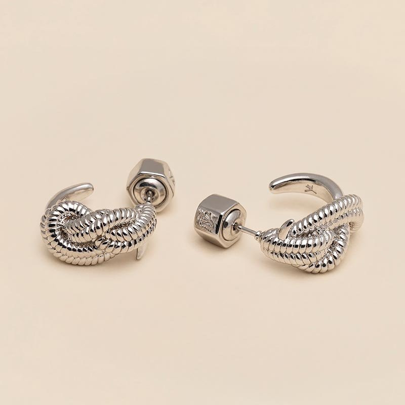 Petite Yves Knot Örhänge Silver